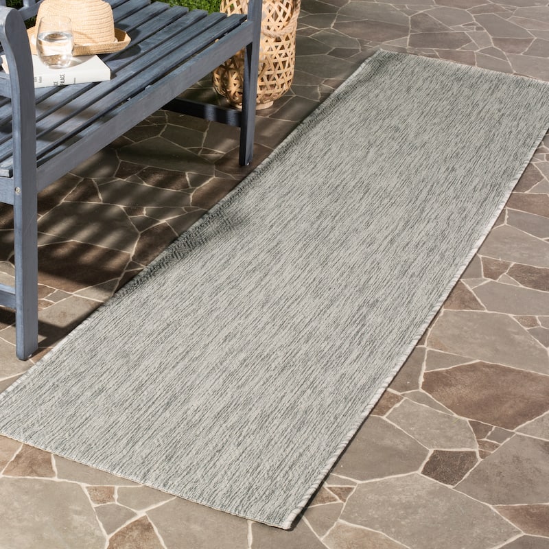 SAFAVIEH Courtyard Janyce Indoor/ Outdoor Waterproof Patio Backyard Rug