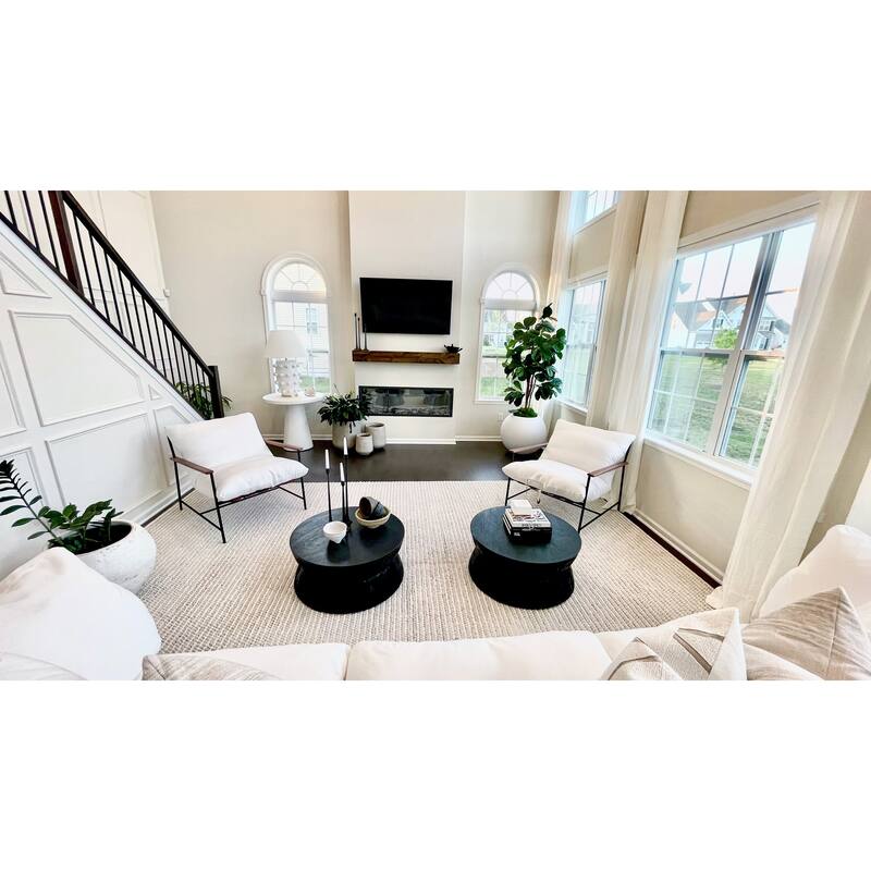 SAFAVIEH Handmade Natura Kinuko Wool Rug