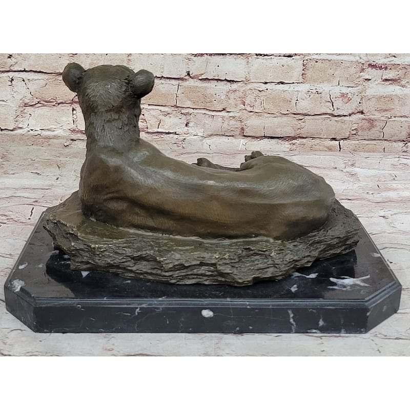 Art Deco Large Female African Wildlife Imitative Lion Bronze Sculpture Marble Statue Decor