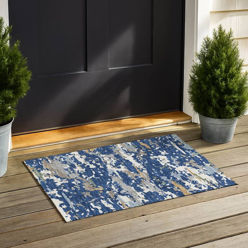 Machine Washable Indoor/ Outdoor Modern Calhan Chantille Rug - Navy - 1'8" x 2'6"