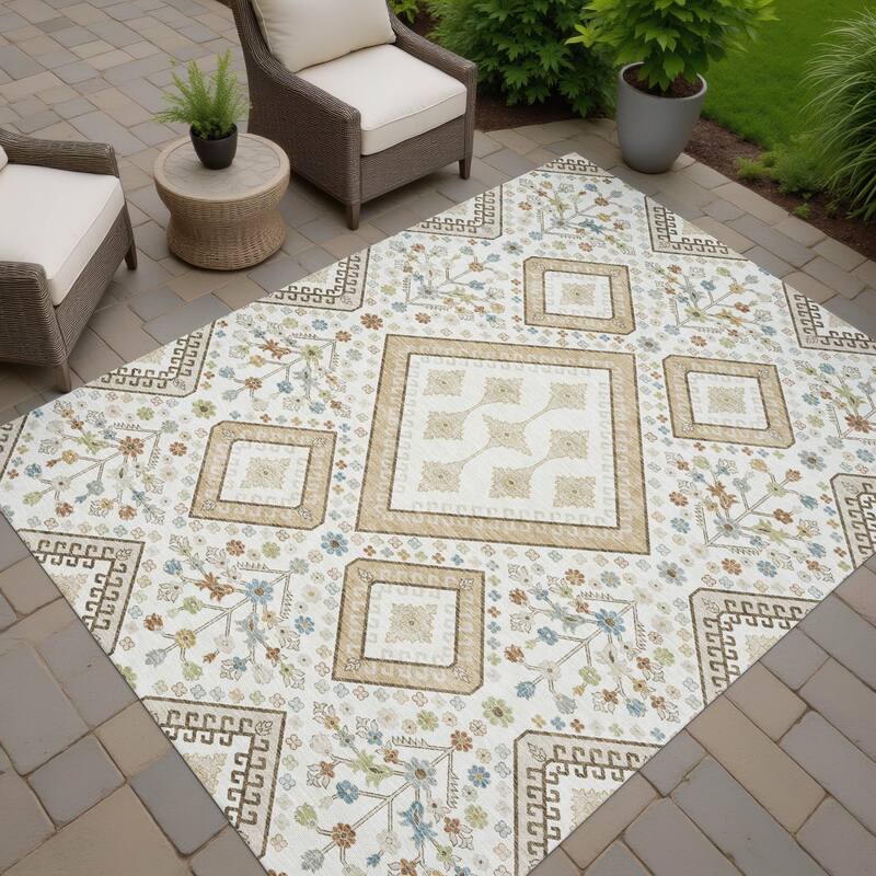 Machine Washable Indoor/ Outdoor Boho Milli Chantille Rug