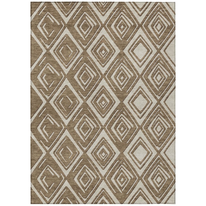 HomeRoots Geometric Transitional Rectangle Outdoor Rug - 5' X 8'