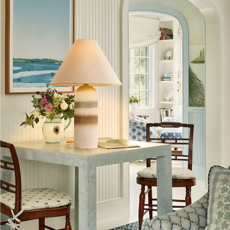 Pia Ricco Traditional Ceramic/Resin Table Lamp with 3-Way Switch