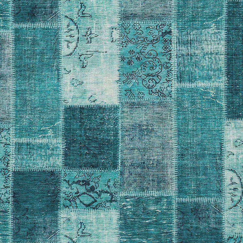 HomeRoots Patchwork Traditional Rectangle Outdoor Rug