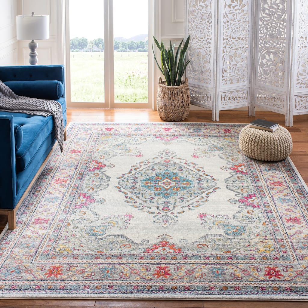 SAFAVIEH, Evoke Seniha Vintage Boho Medallion Rug