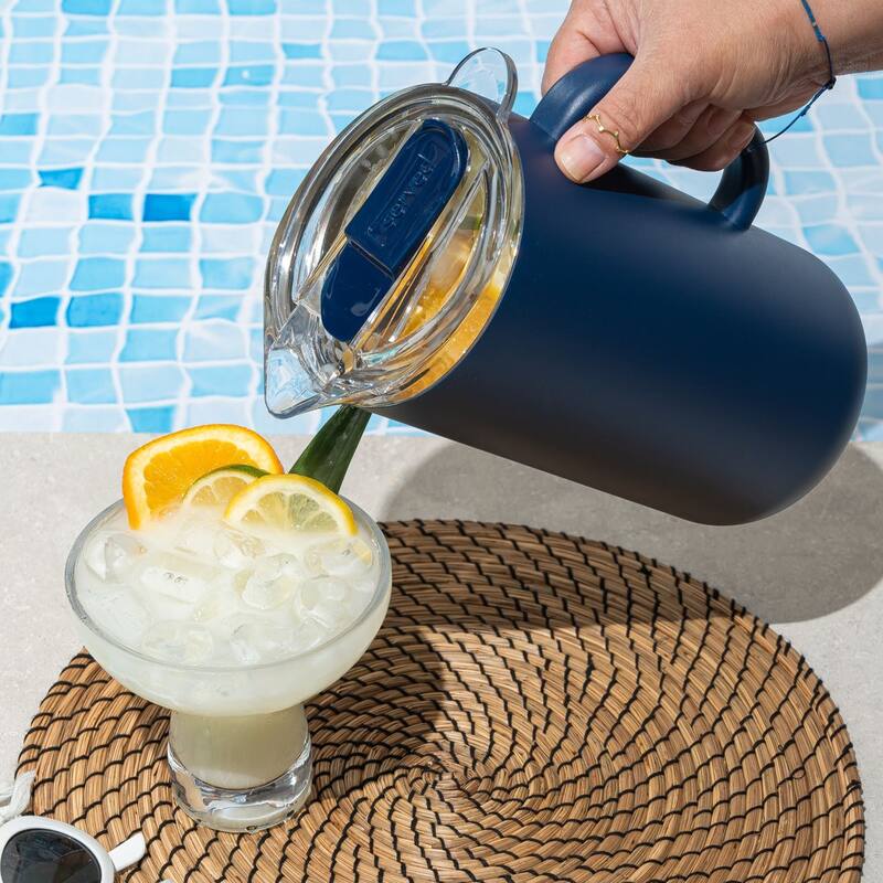 Vacuum-Insulated Pitcher (2L)