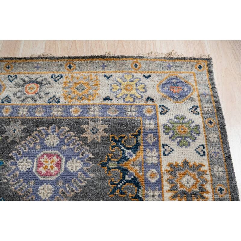 Gray/Ivory Hand Knotted Wool Traditional Malayer Rug, 10' x 14', soft elegant floor accent - L