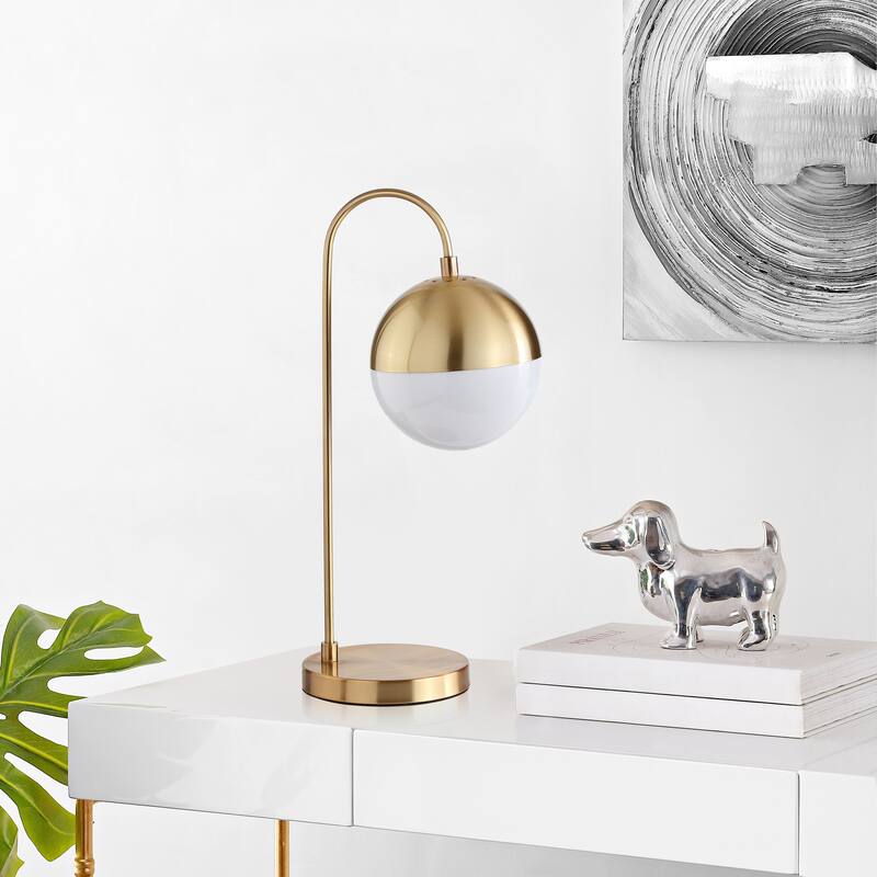 SAFAVIEH Lighting Laurenza 21-inch Mid-Century Brass Gold Led Task Table Lamp - Brass