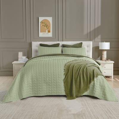 Wonderful Jacquard Quilt Set 3-Piece for All Seasons