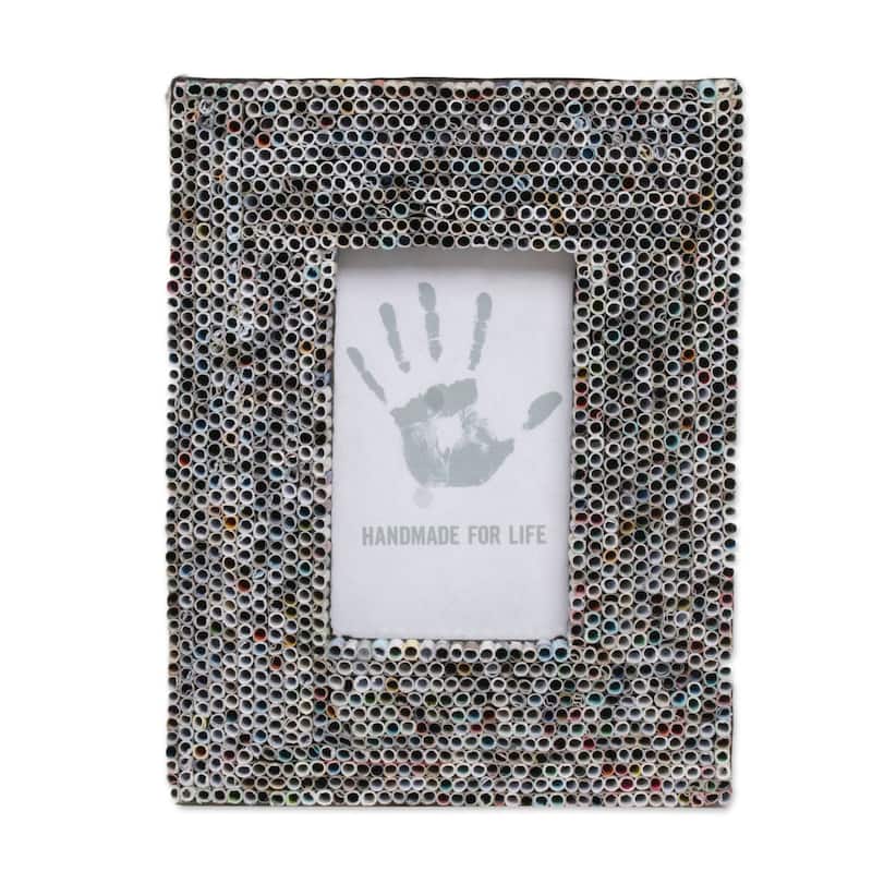 Novica Handmade Straw Memories Recycled Paper Photo Frame (3X5)