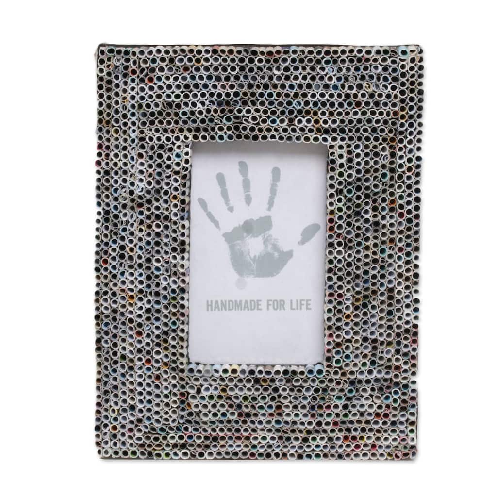 Novica Handmade Straw Memories Recycled Paper Photo Frame (3X5)