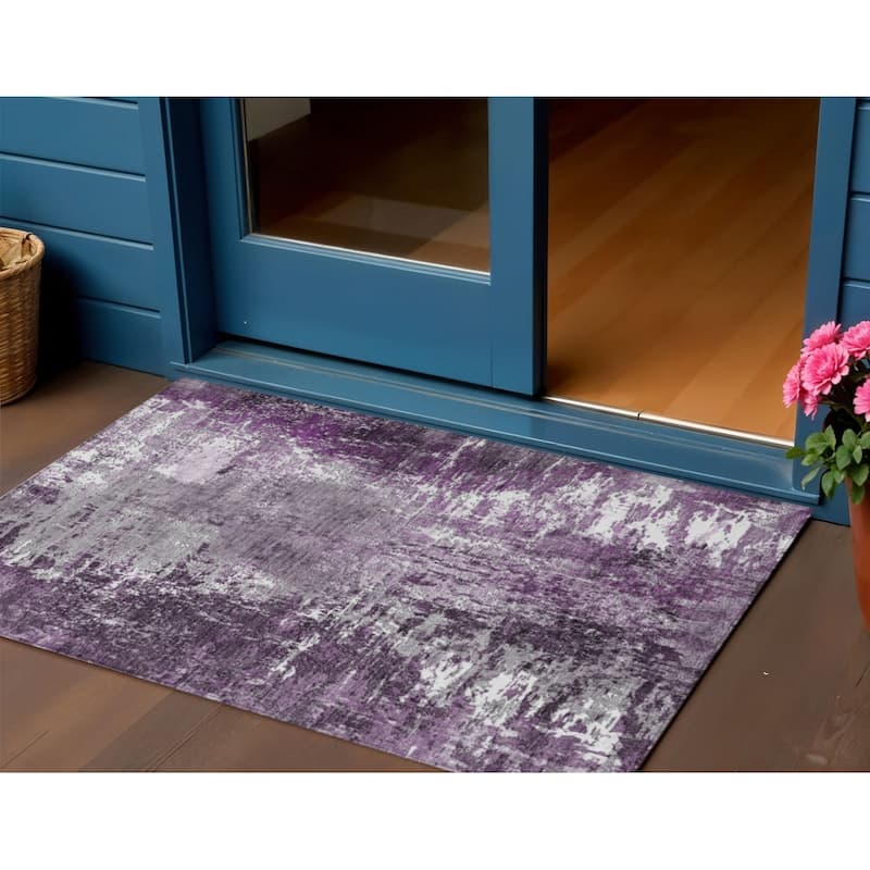 HomeRoots Abstract Transitional Rectangle Outdoor Rug - 3' x 5'