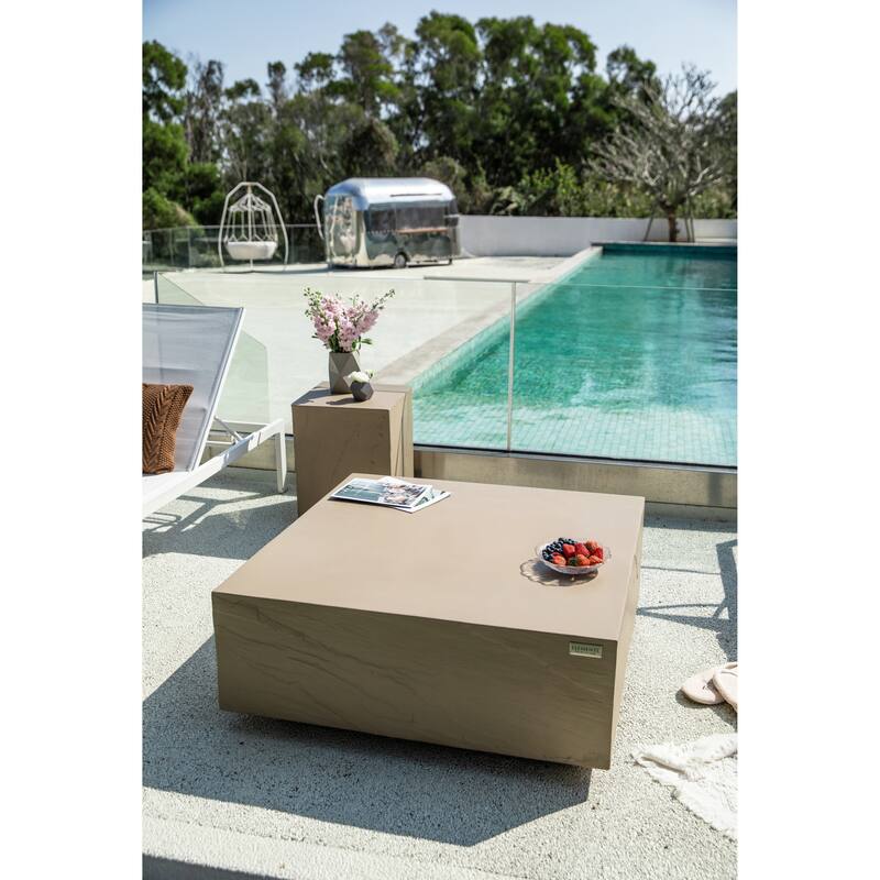 Elementi Home Colorado Concrete SideTable