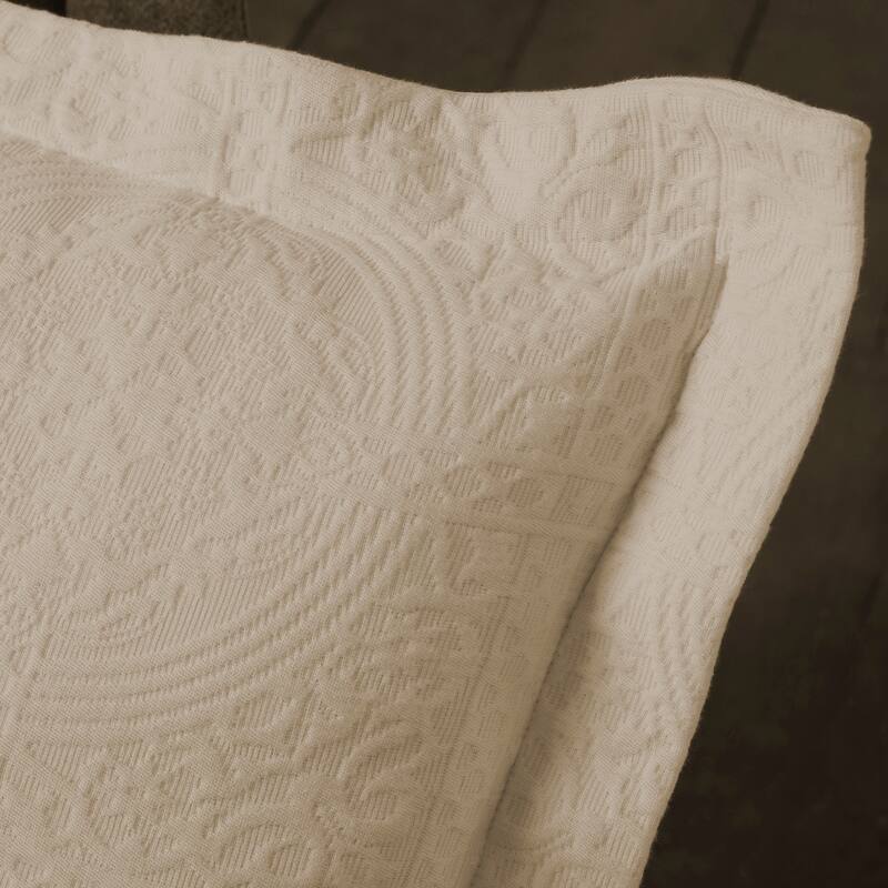 Superior Fleur De Lis Cotton Decorative Bedspread Set