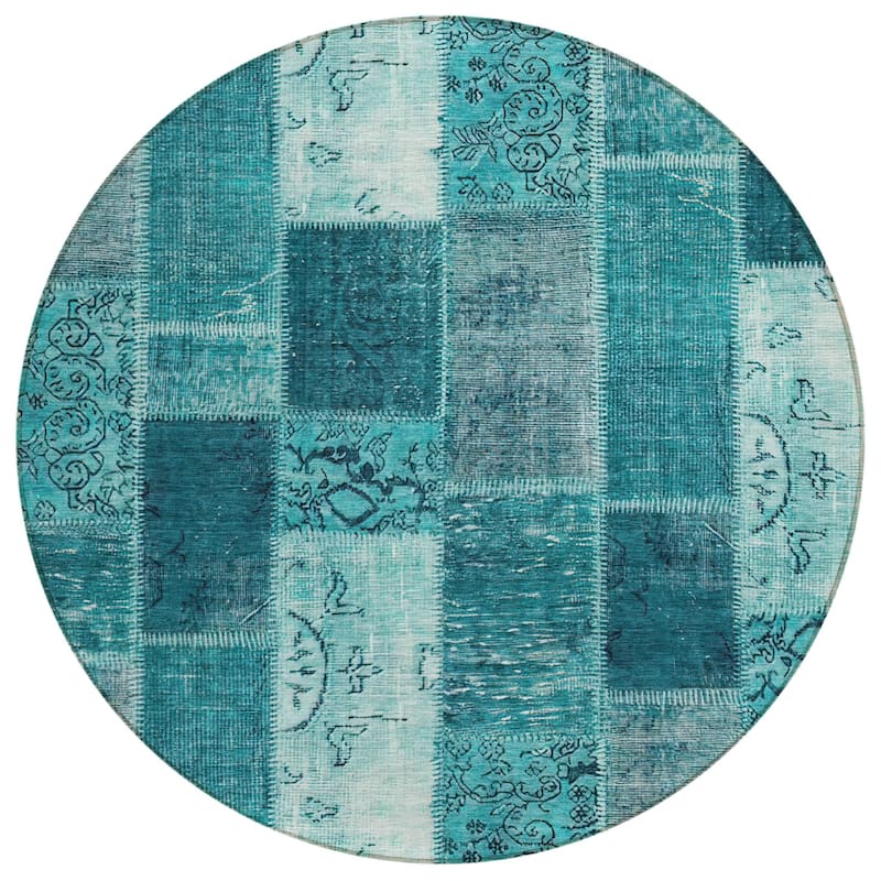 HomeRoots Patchwork Traditional Rectangle Outdoor Rug