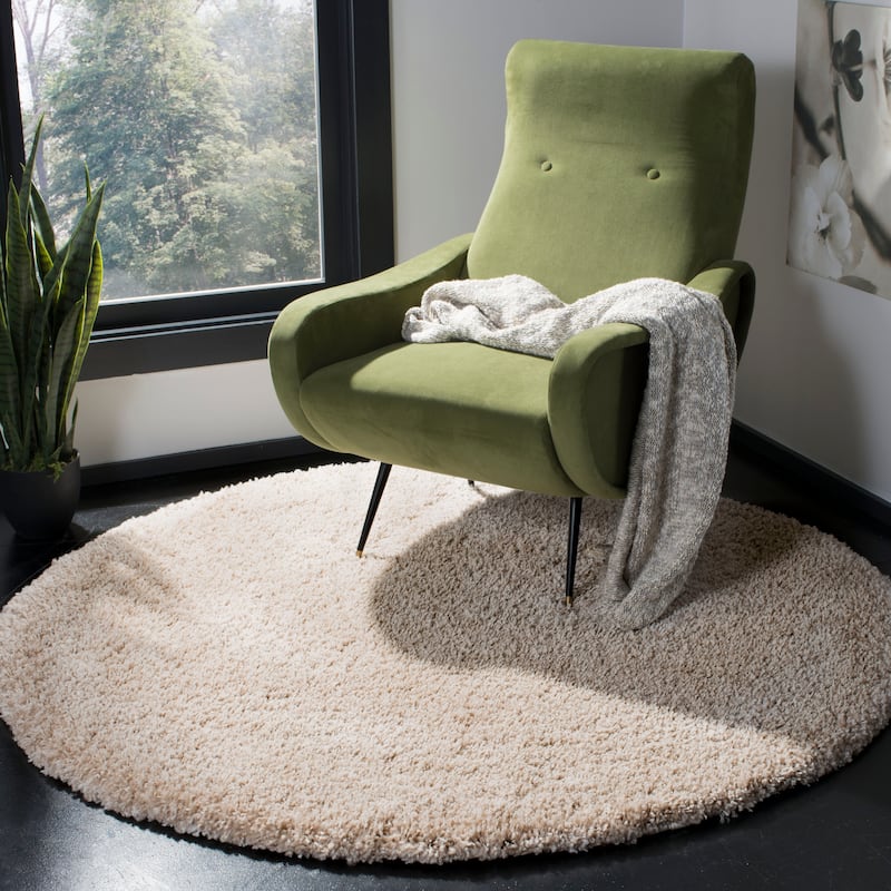 SAFAVIEH California Premium Shag Izat 2-inch Thick Area Rug - 4' Round - Beige