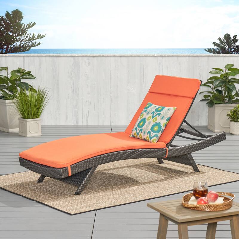 Salem Outdoor Wicker Adjustable Chaise Lounge with Cushion by Christopher Knight Home