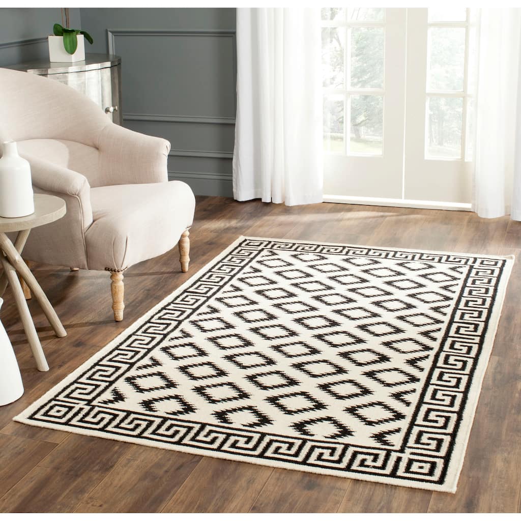 SAFAVIEH Handmade Flatweave Dhurries Adrienn Modern Moroccan Wool Rug