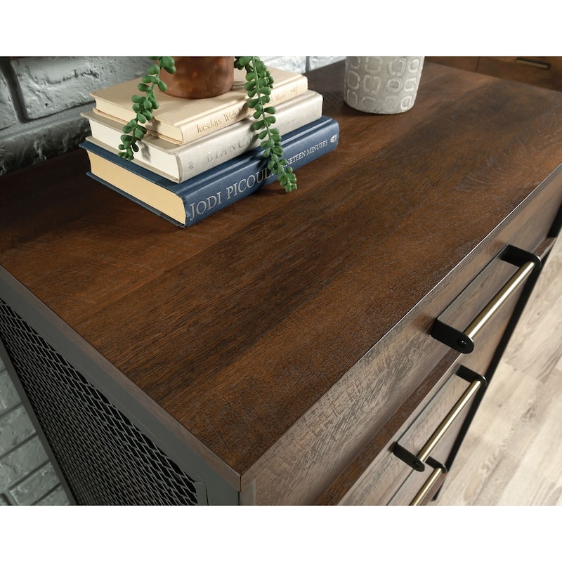 Briarbrook 4-Drawer Chest Bo