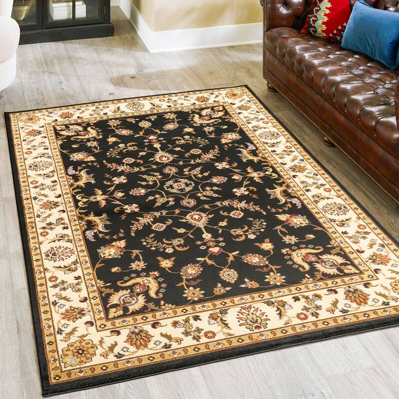 Classic Area Rug - 6' x 7'
