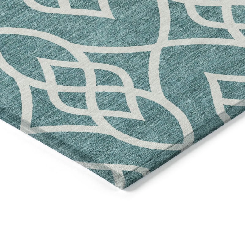 Machine Washable Indoor/ Outdoor Chantille Trellis Modern Rug