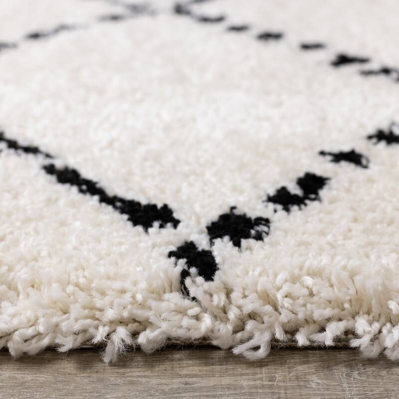 Miley Collection - Black/White Diamonds Soft Touch Rug