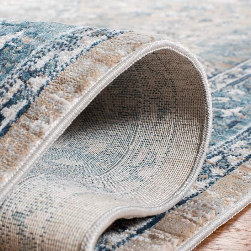 SAFAVIEH Victoria Jannie Traditional Oriental Rug