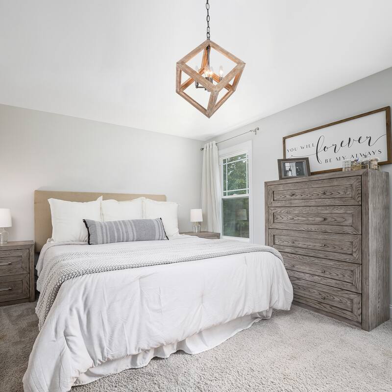 Kiria Farmhouse 4-lights Lantern Chandelier Geometric Hanging Ceiling Pendant Light - L 15.4" x W 15.4 "x H 20.5"