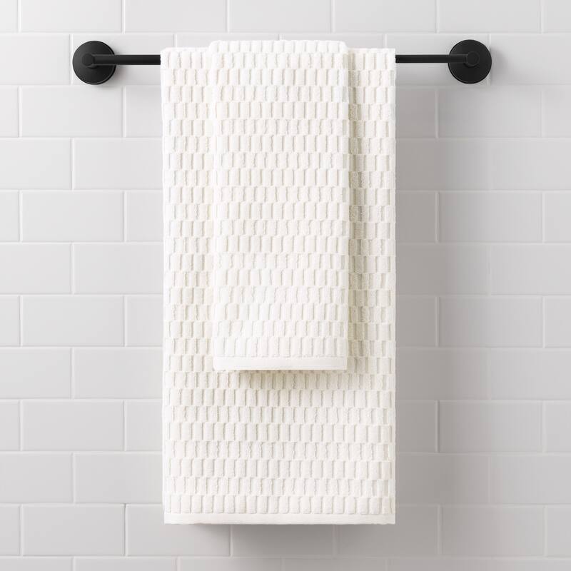 DKNY Metro Tile Quick Dry Bath and Hand Towel 4-piece Set