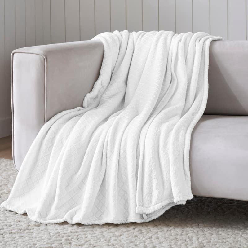 Superior Alaska Quilted Diamond Plush Fleece Blanket For Couch or Bed - Throw - White
