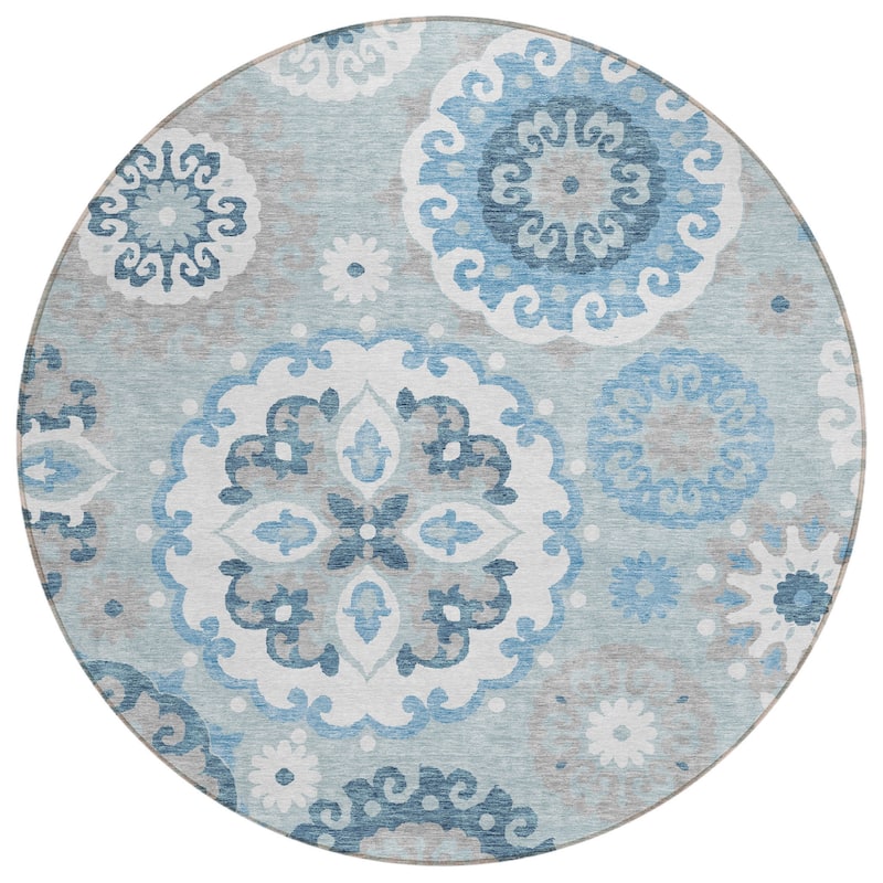 HomeRoots Floral Medallion Transitional Rectangle Outdoor Rug
