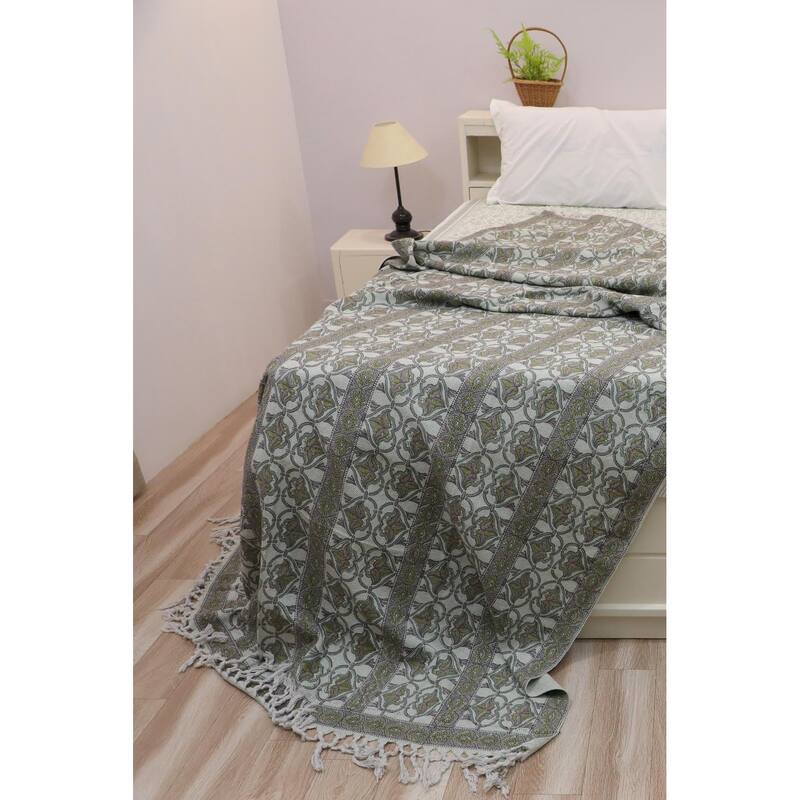 Fabdivine Hridyavan Handcrafted Cotton Blanket - Indian Block Print Throw for Couch, Chair & Bedroom Decor, 90"x54" - 90" x 54" - Grey