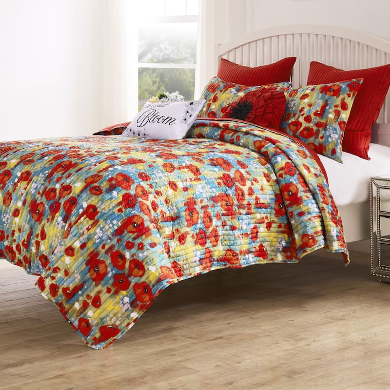Poppies Modern Floral Reversible Quilt and Pillow Sham Set