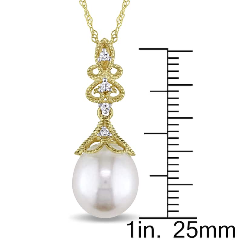Miadora 9-9.5mm Cultured Freshwater Pearl and Diamond Vintage Drop 14k Yellow Gold