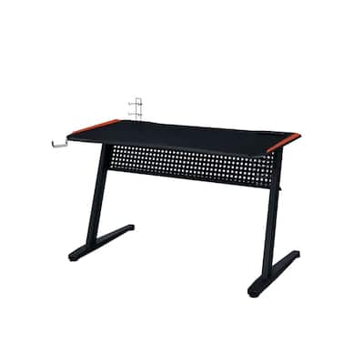 Q-Max Black & Red Finish Metal Gaming Table w/USB Port