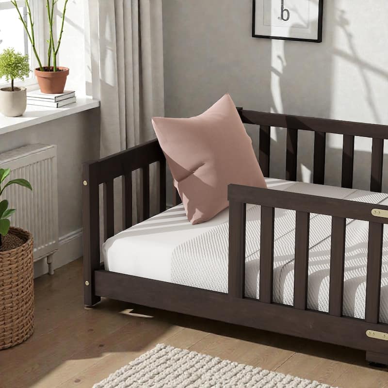Floor Bed with Fence, Solid Rubber Wood Montessori Floor Bed with Safety Guardrails