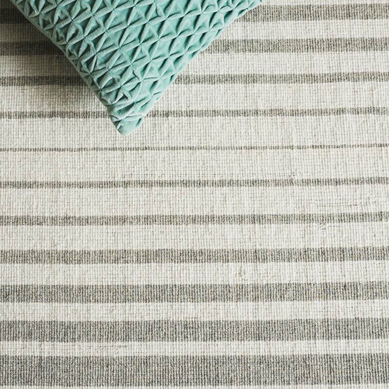 SAFAVIEH Handmade Striped Kilim Vlatka Wool Rug