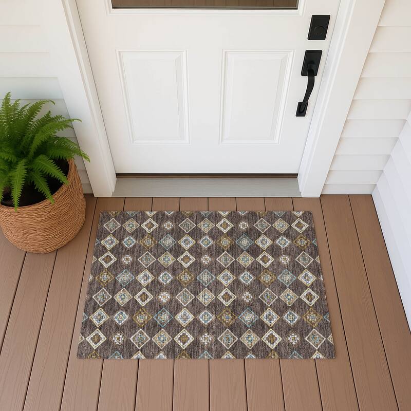 Machine Washable Indoor/ Outdoor Global Flagler Chantille Rug - Chocolate - 1'8" x 2'6"