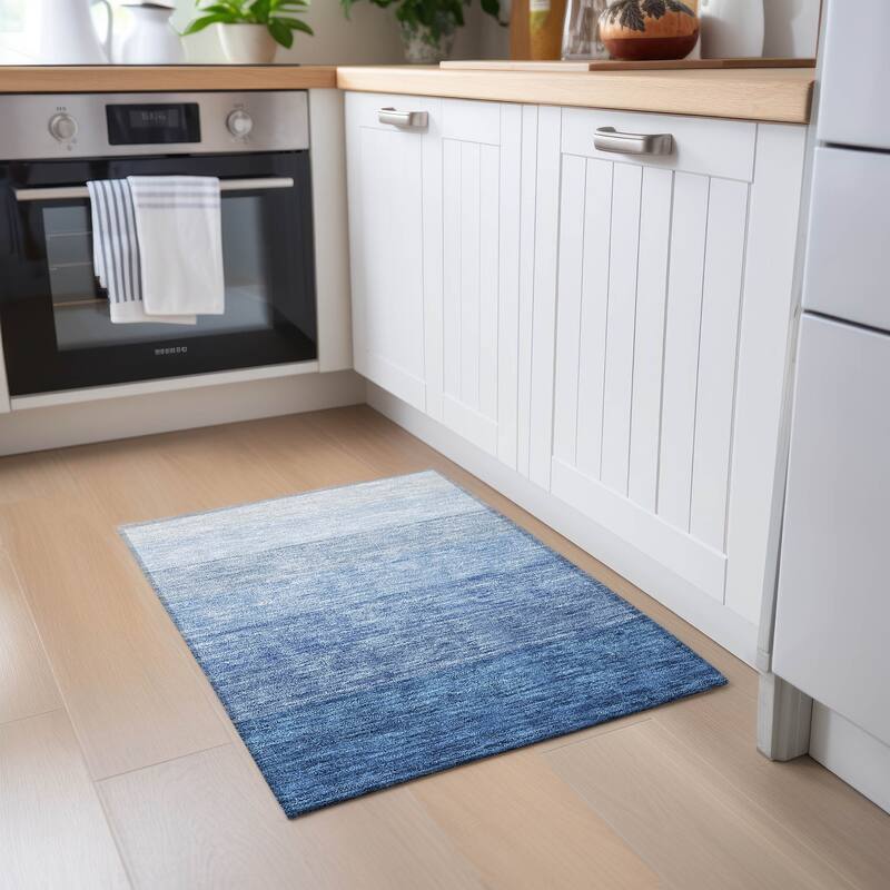 Machine Washable Indoor/ Outdoor Chantille Ombre Solid Rug