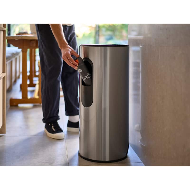 Joseph Joseph Arc 30-liter Slimline Pedal Trash Can (8 US Gallons)