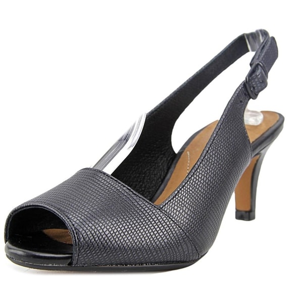 clarks artisan heels