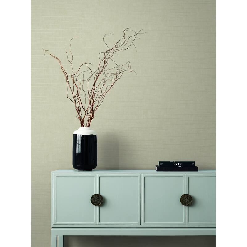 Glasgow Beige Pearl Non-Woven Unpasted Bohemian Tiger's Eye Wallpaper Covers about 60.75 sq. ft.