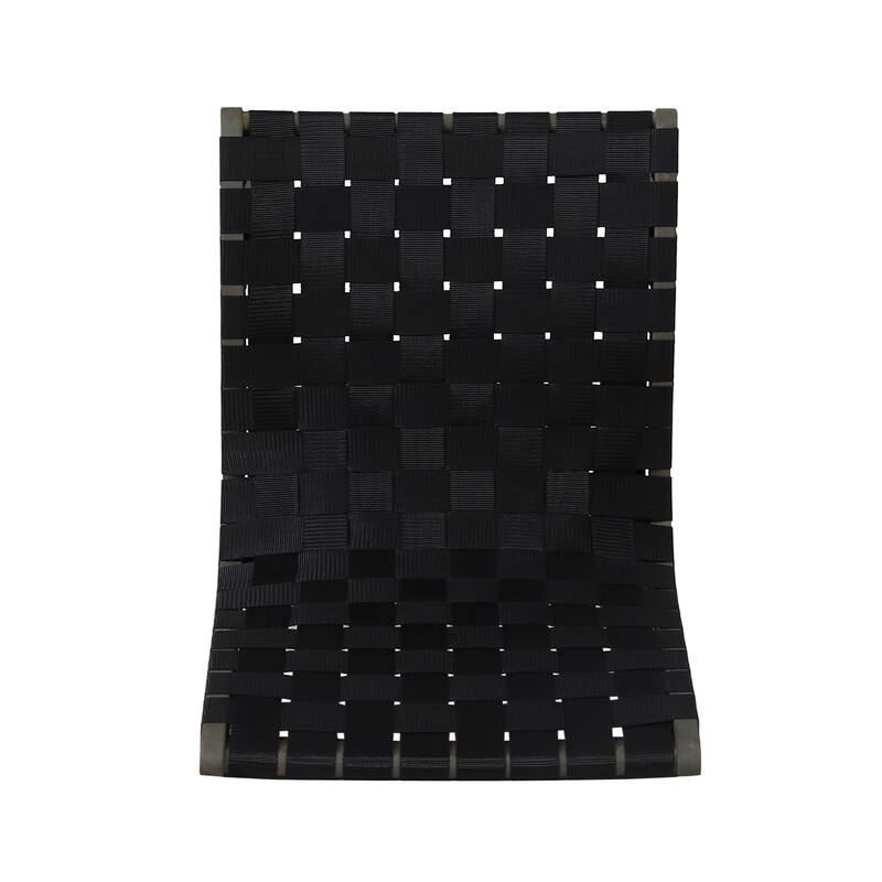 ransitional style of this lounge chair set