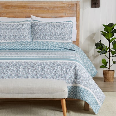 Luxurious Stripe & Paisley Microfiber Quilt Set With Shams