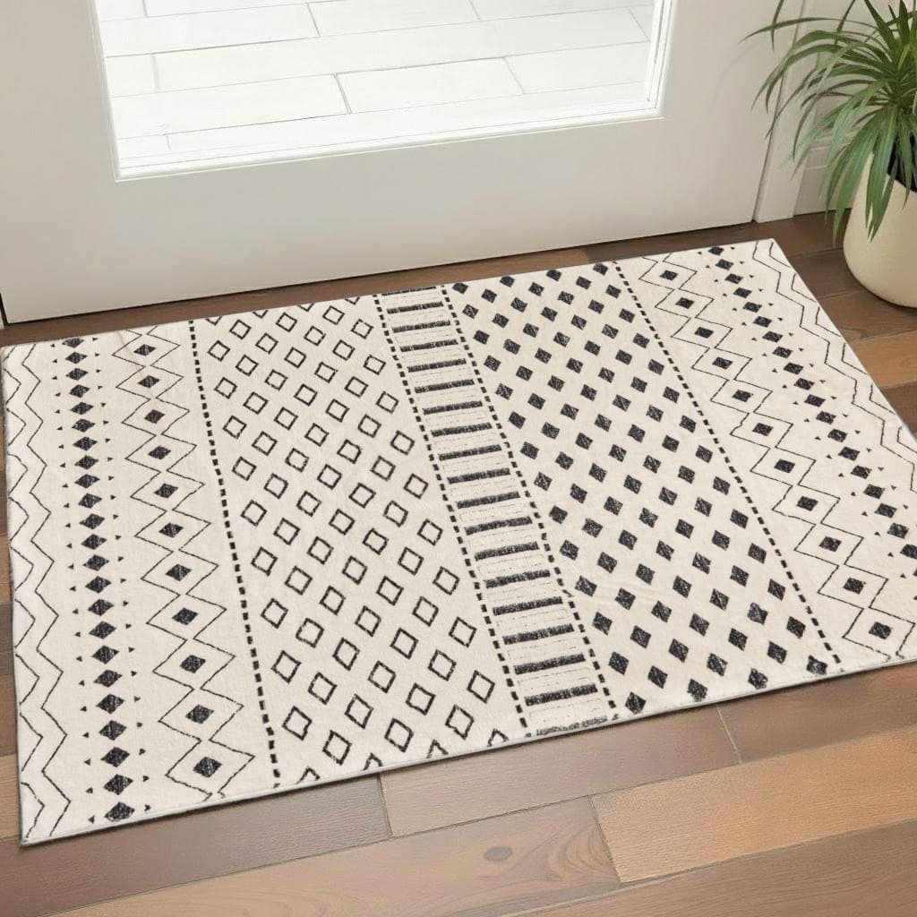HomeRoots Tribal Modern, Contemporary Rectangle Area Rug