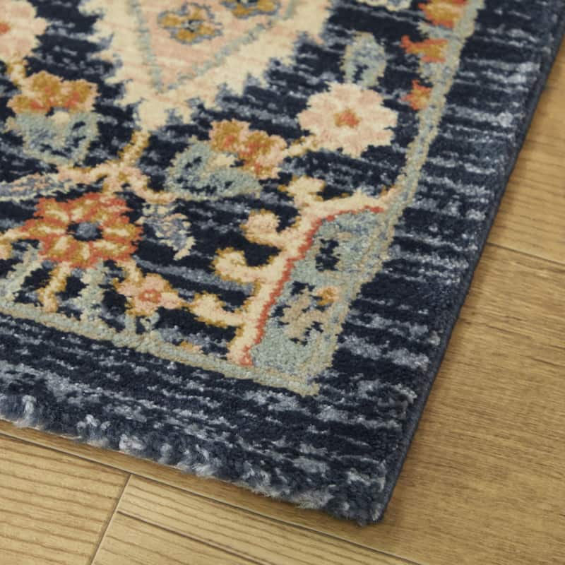 Esti Traditional Oriental Pattern Indoor Area Rug