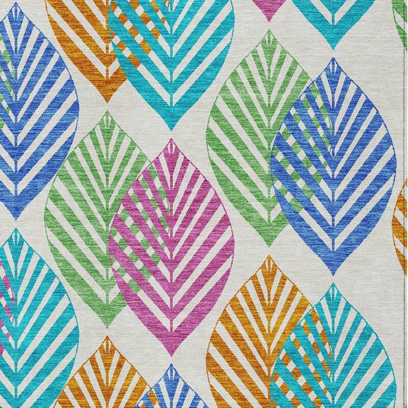 HomeRoots Floral Transitional Rectangle Outdoor Rug