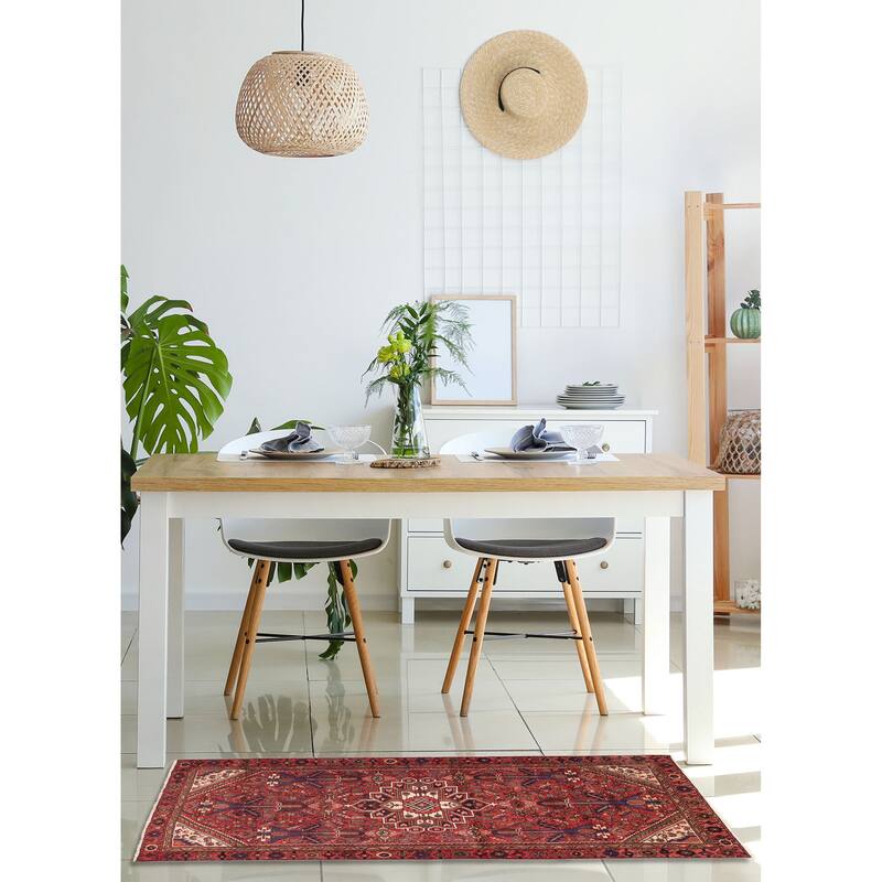 ECARPETGALLERY Hand-knotted Andelz Red Wool Rug - 4'3 x 8'2