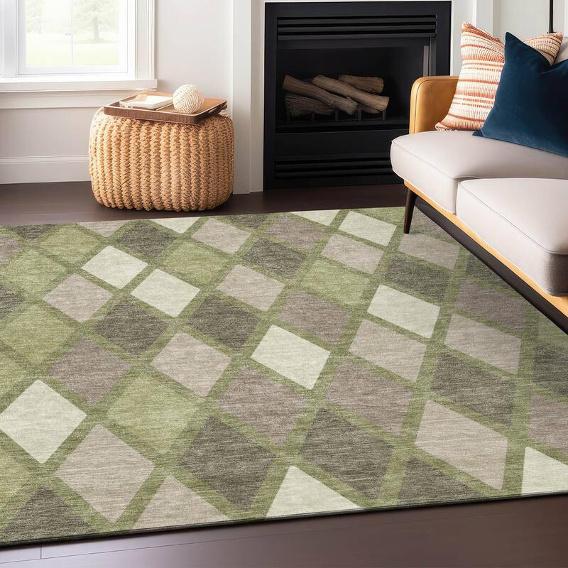 Machine Washable Indoor/ Outdoor Chantille Diamond Prism Rug