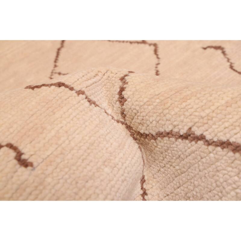 ECARPETGALLERY Hand-knotted Mystique Ivory Wool Rug - 6'1 x 9'0